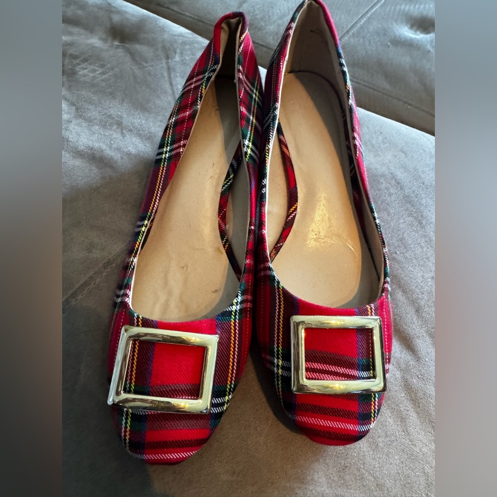 crown & ivy Red Plaid Buckle Flats